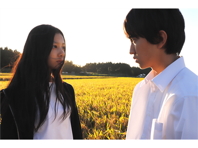 光を追いかけて